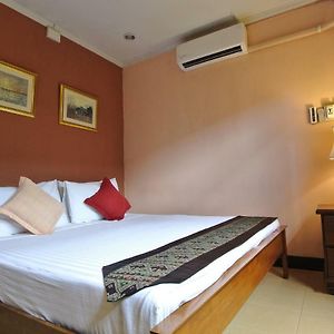 Deluxe Zimmer mit Kingsize-Bett